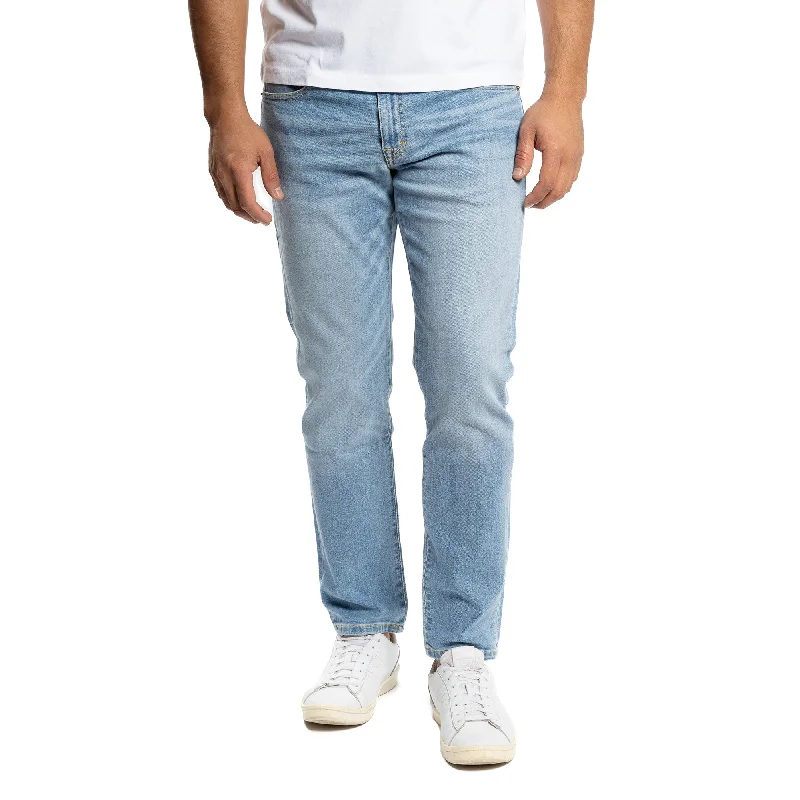 Johnny Stretch Jeans Standard Fit - Light Wash Preppy Men's College