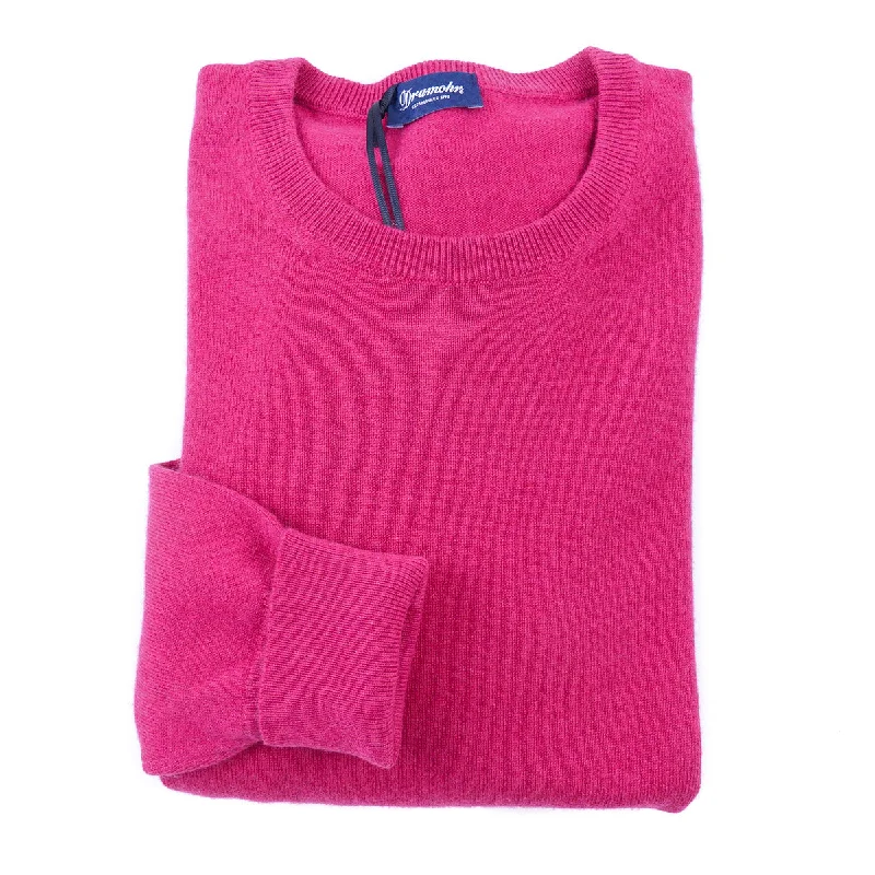 Minimalist aesthetic Drumohr Soft Knit Cashmere Sweater Tailored