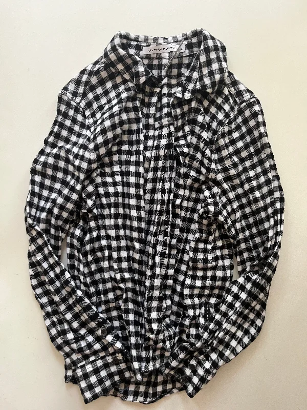 Top Long Sleeve By Calvin Klein In Plaid, Size: M Monochromatic All