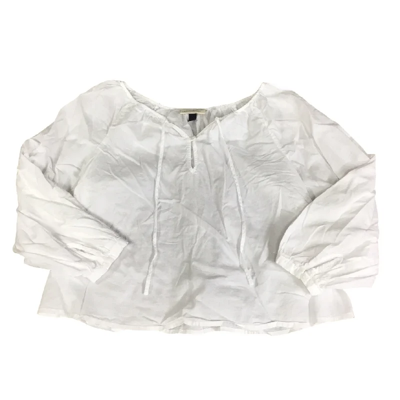 Top Long Sleeve By Universal Thread In White, Size: Xs Laid