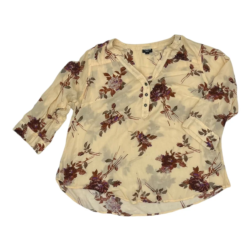 Top 3/4 Sleeve By Torrid In Cream, Size:L Lumberjack