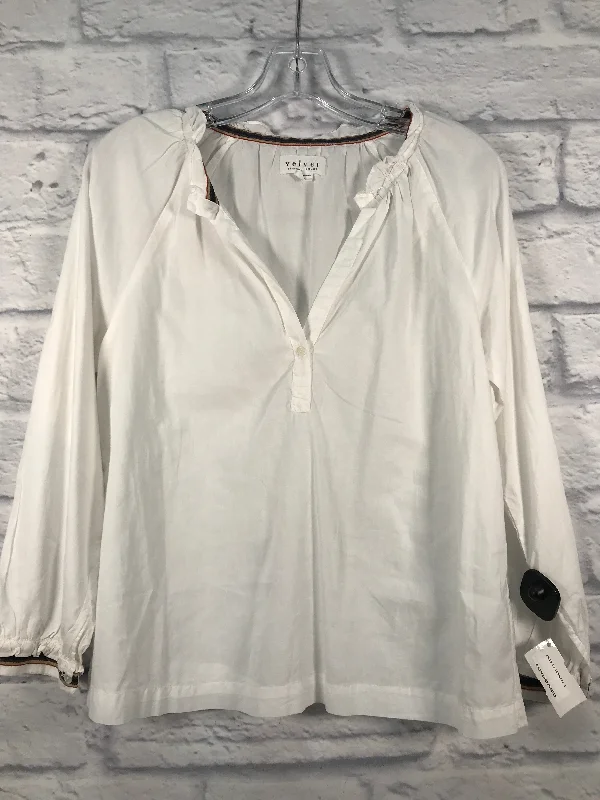 Top Long Sleeve By Velvet In White, Size: Xs Vacation